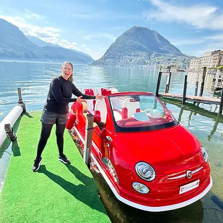 33 Self Check-in 24h