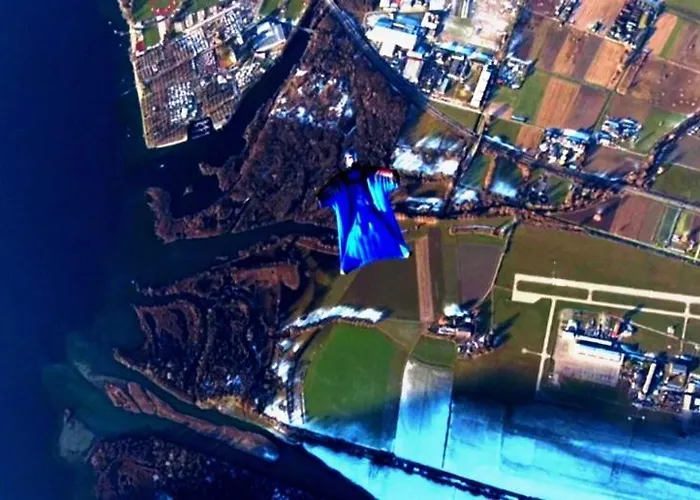 33 Self Check-in 24h 3*