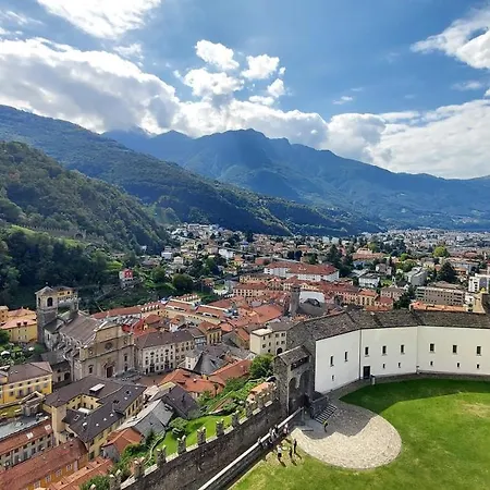 33 Self Check-in 24h Cadenazzo